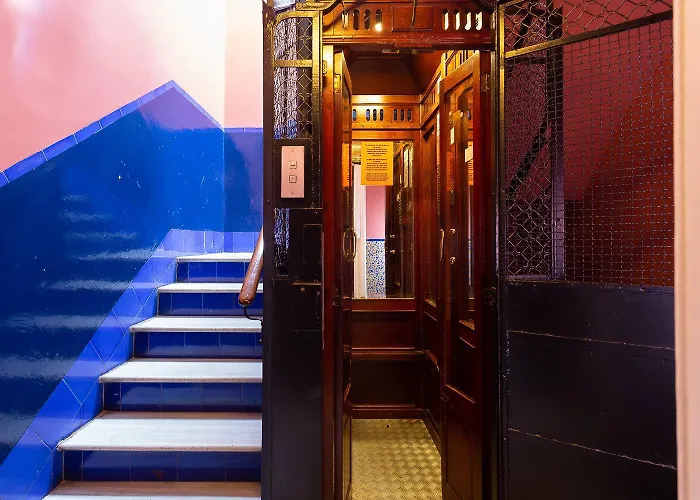 R.g. Tranquil 1br Apt. 2beds. La Rambla * Barcellona