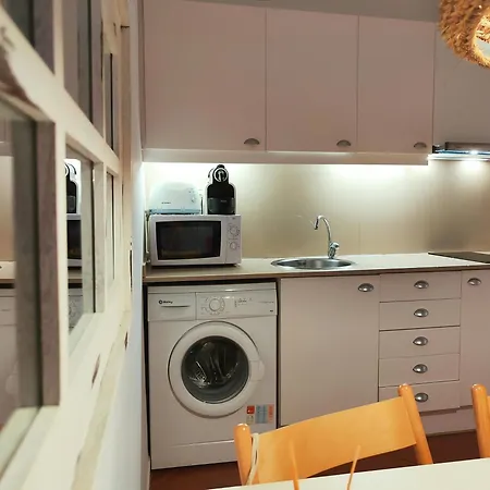 R.g. Tranquil 1br Apt. 2beds. La Rambla * バルセロナ